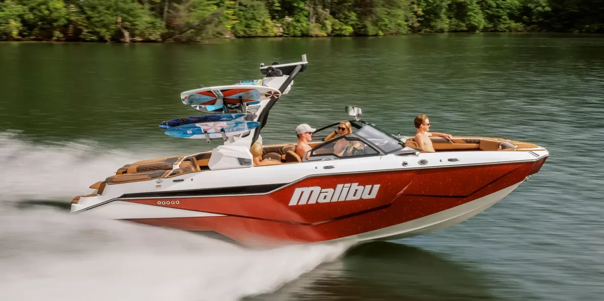 2027 Malibu M230-3