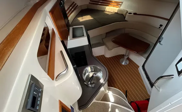 2009 Grady White EXPRESS 330 detail image 15