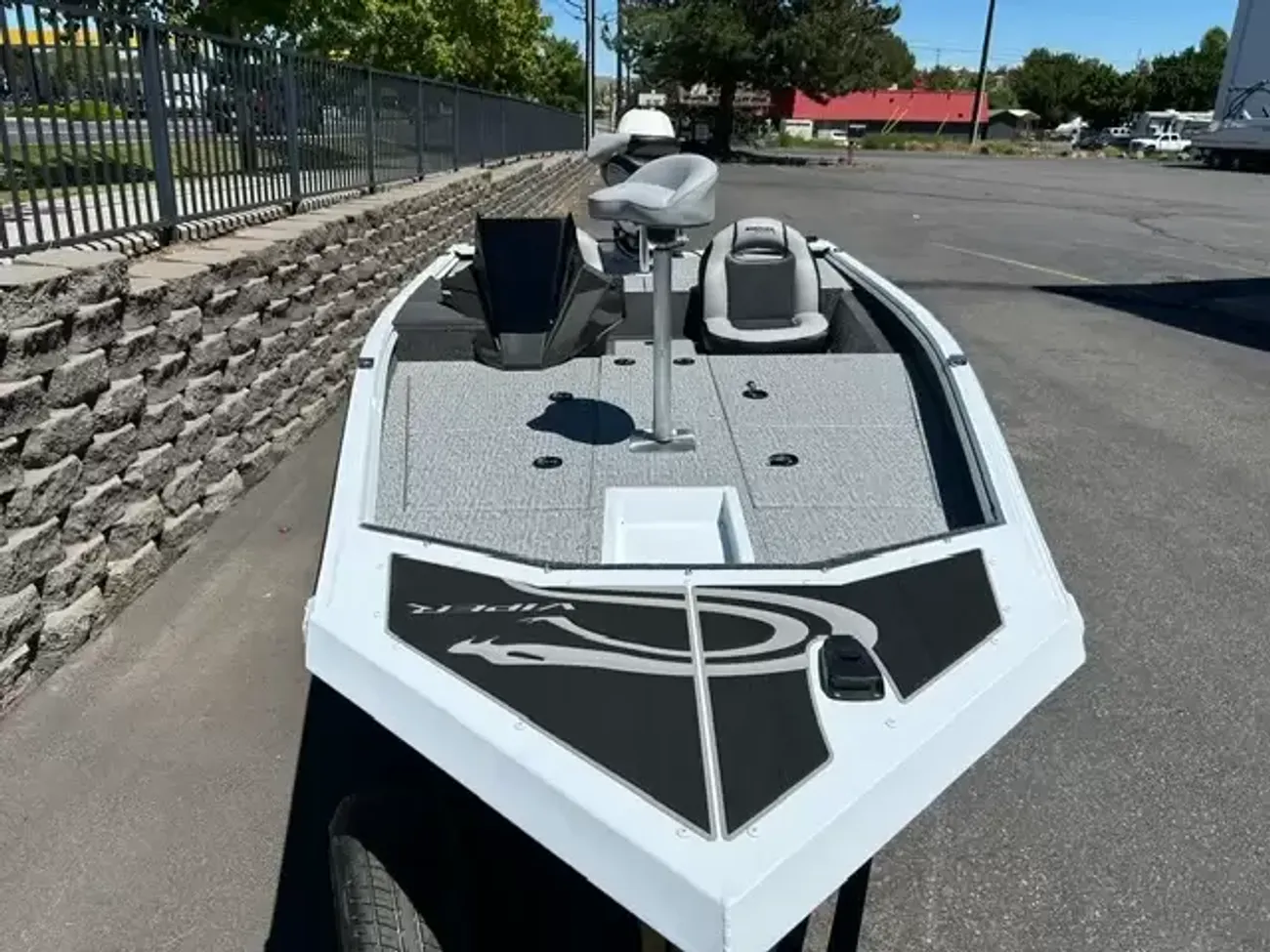  Smokercraft Viper XR 165-7