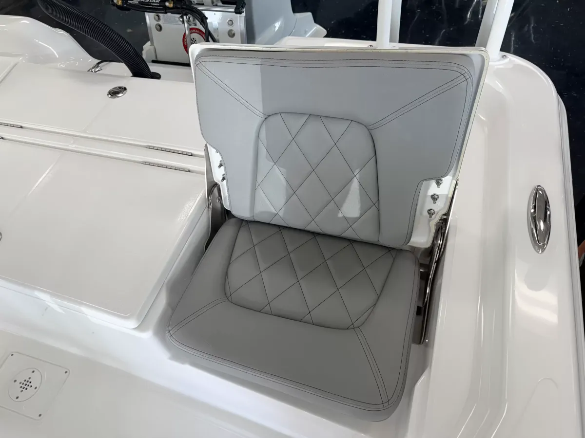 dummy-boat-img