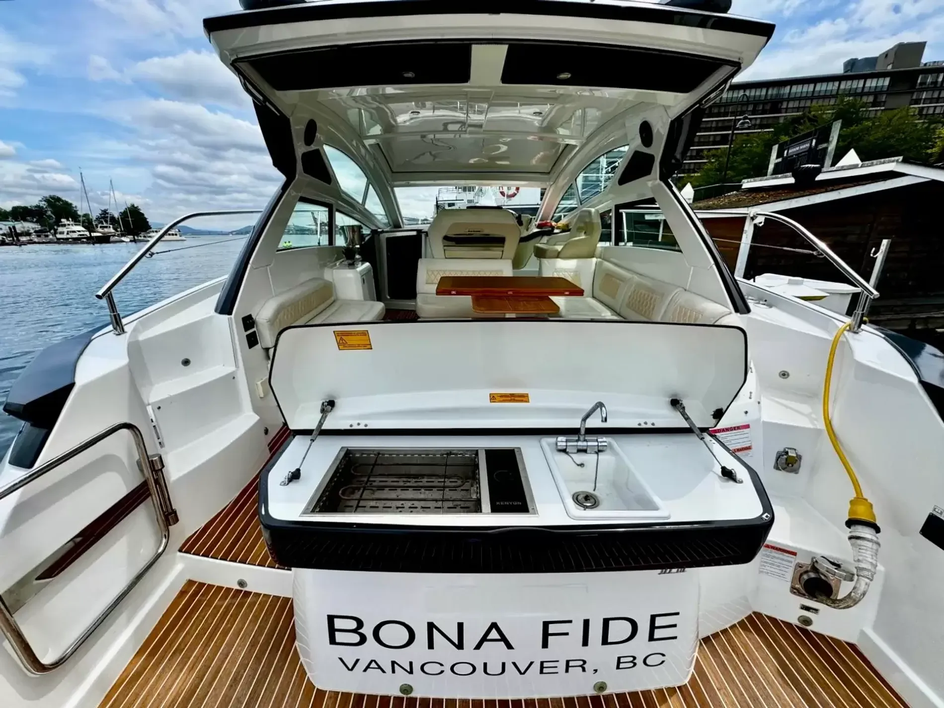 Pre-Owned 2016 Beneteau Gran Turismo 40 for Sale | Vancouver, BC | M&P Yacht Centre | 6a29c2a8914b5a226d0d0cfd