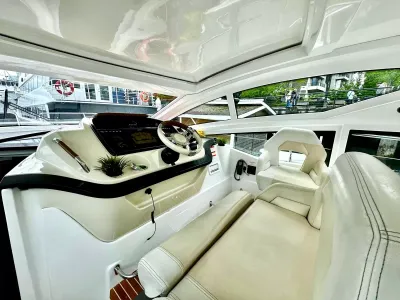 Pre-Owned 2016 Beneteau Gran Turismo 40 for Sale | Vancouver, BC | M&P Yacht Centre | 6a29c2a8914b5a226d0d0cfd