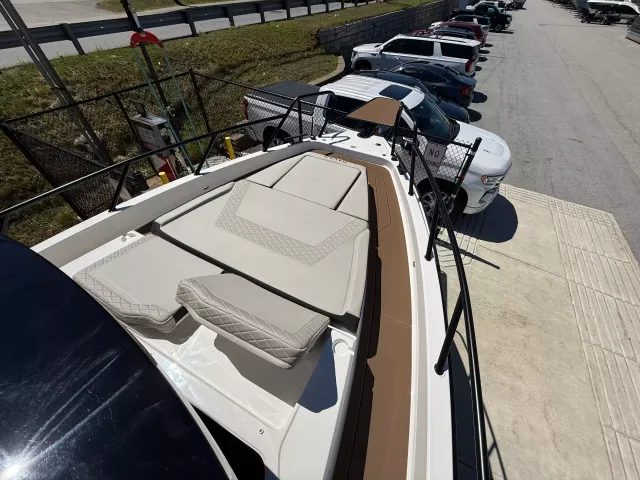Boat Thumbnail 5