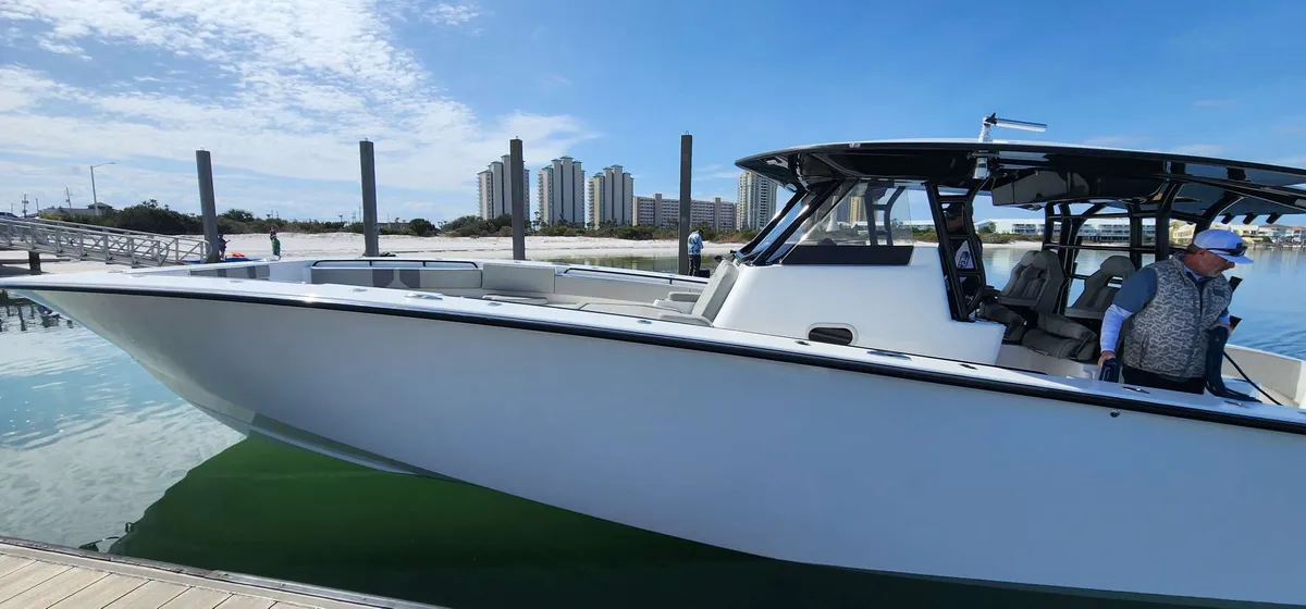2025 Cape horn 47 CC