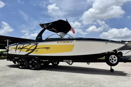 2012 Tige RZ40