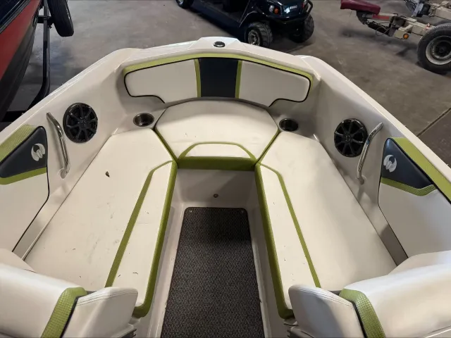 2014 Scarab 195 IMPULSE-8