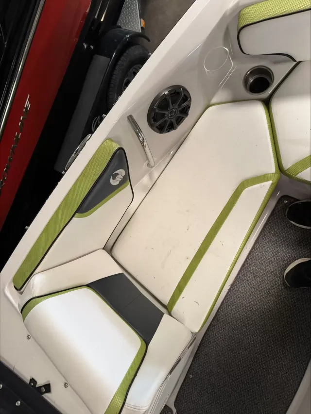 2014 Scarab 195 IMPULSE-9
