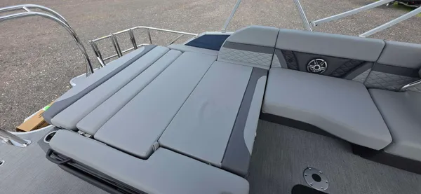 2027 Monaco MC235SFL