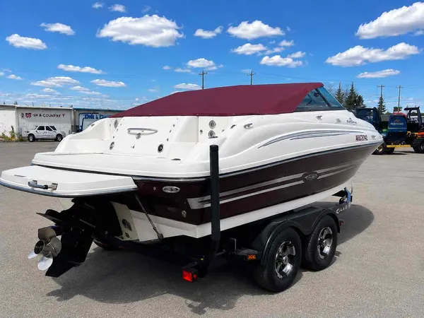 2012 Sea Ray 200 Sundeck
