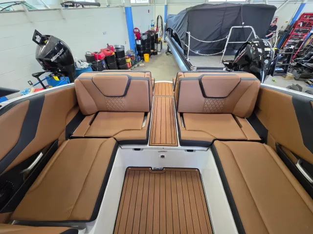 Boat Thumbnail 6