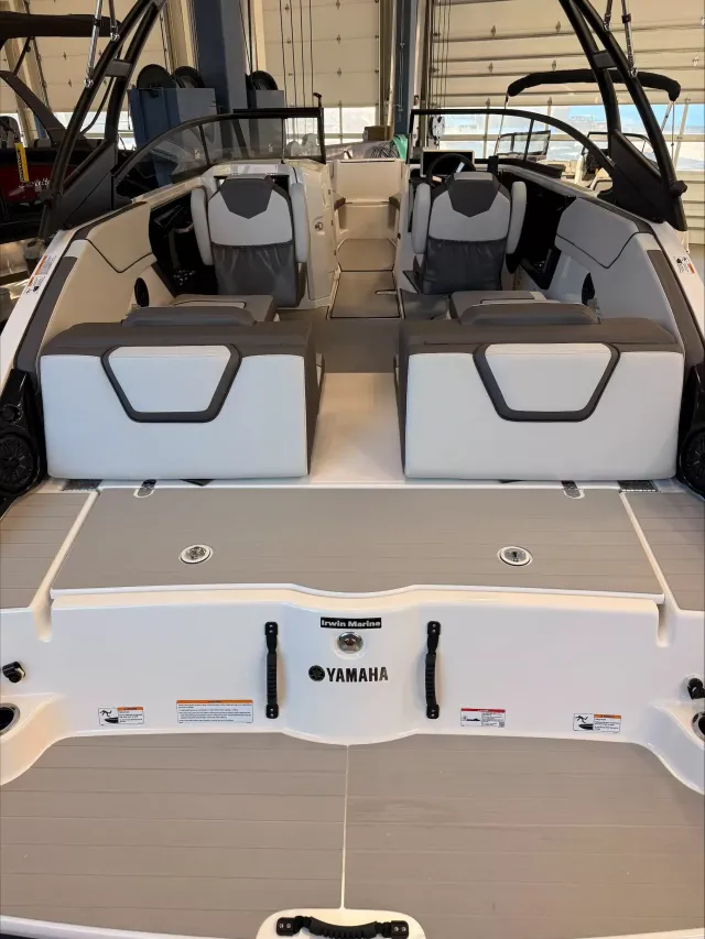 Boat Thumbnail 1