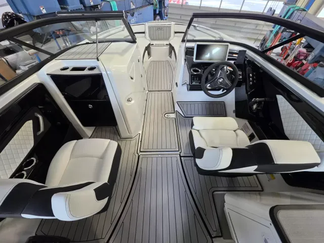 Boat Thumbnail 12
