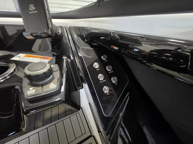 Boat Thumbnail 17