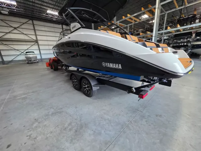Boat Thumbnail 2