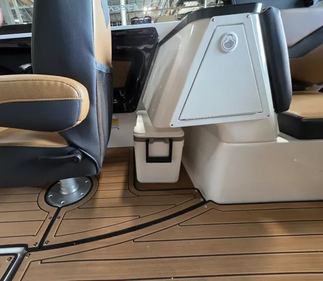 Boat Thumbnail 7