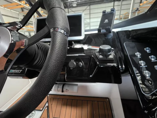 Boat Thumbnail 10