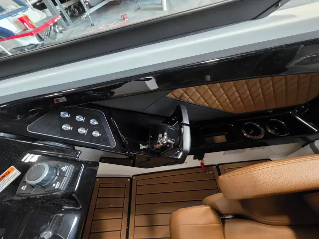 Boat Thumbnail 12