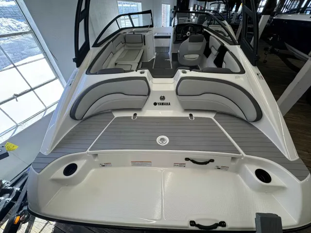 Boat Thumbnail 2