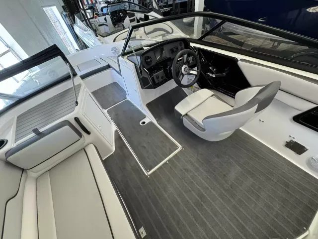 Boat Thumbnail 7