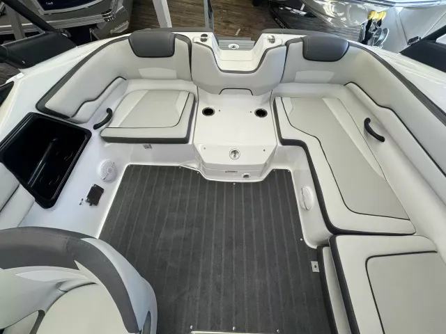 Boat Thumbnail 10