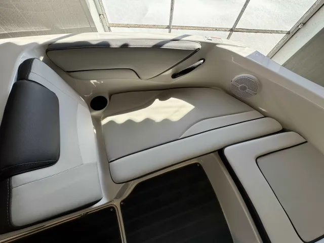 Boat Thumbnail 15
