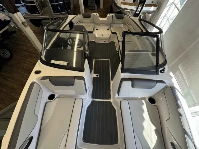 Boat Thumbnail 19