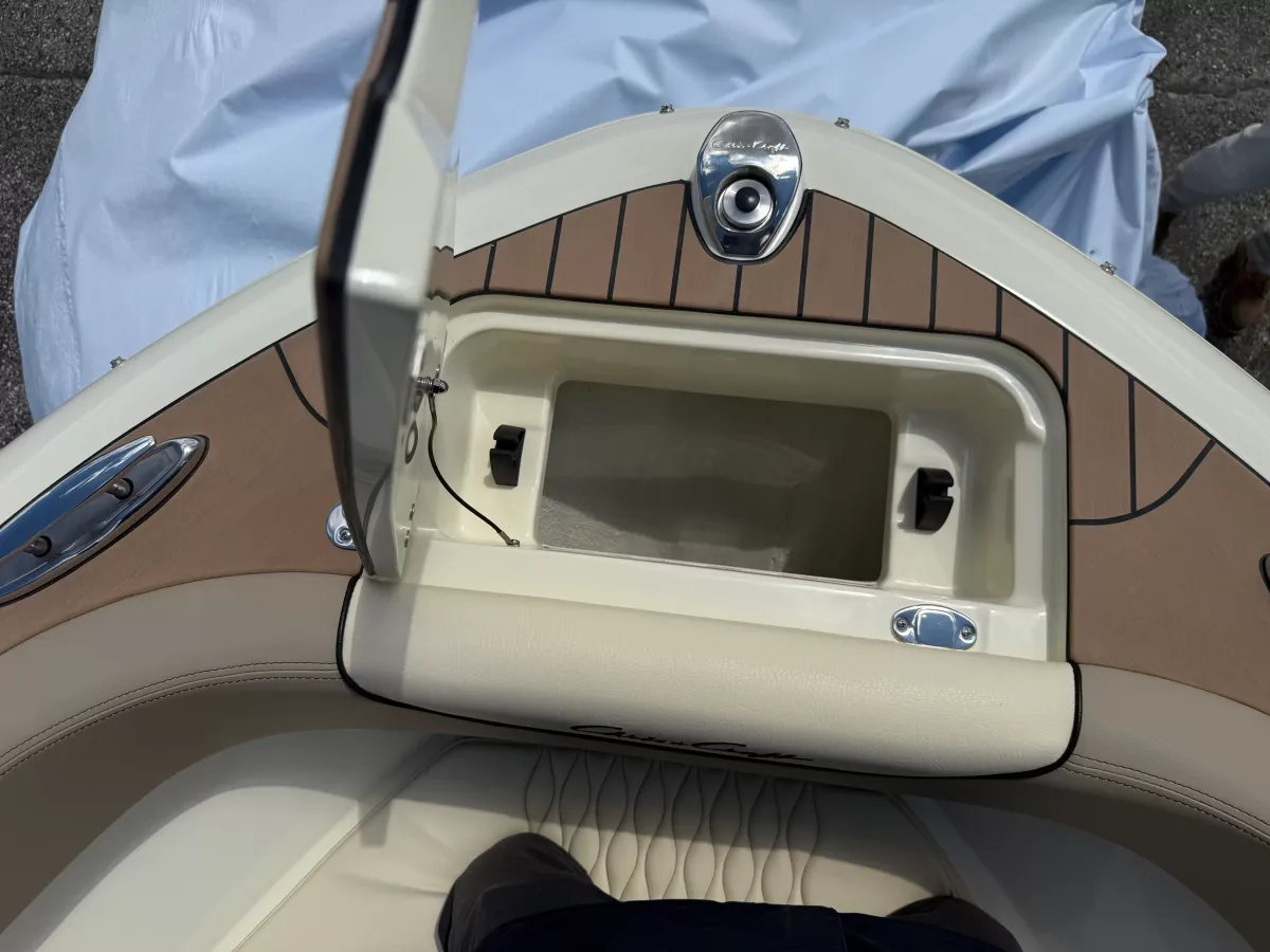 dummy-boat-img