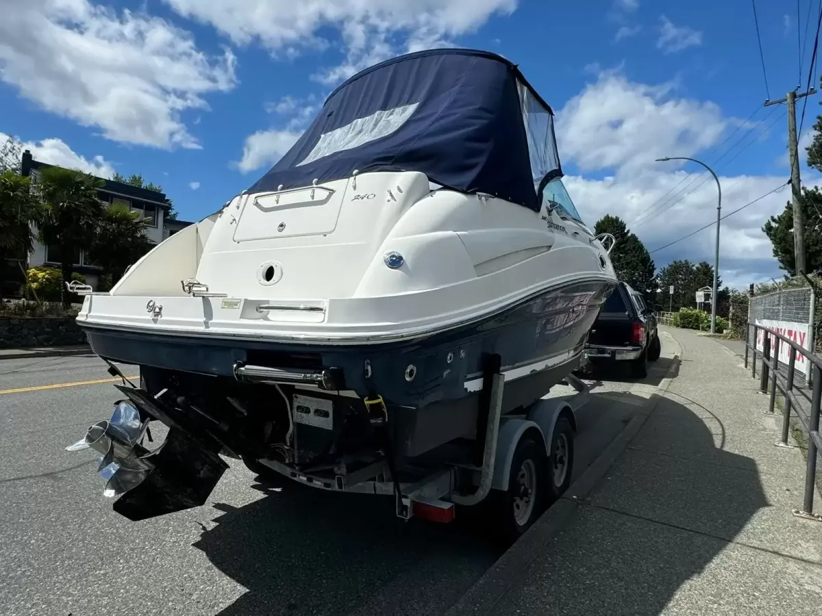 2008 Sea Ray 240-4