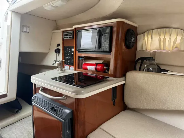 2008 Sea Ray 240-10