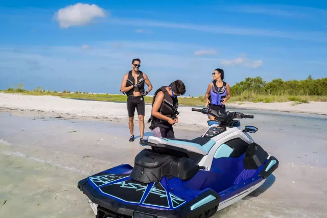 Boat Thumbnail 10