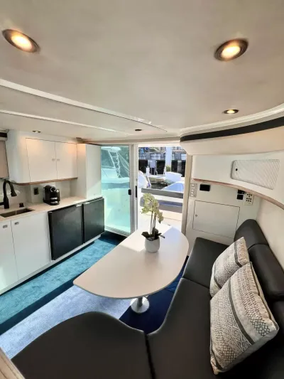 Pre-Owned 1996 Sea ray 400 Sedan Bridge for Sale | Vancouver, BC | M&P Yacht Centre | 6a32f5cb9ac939009c099641