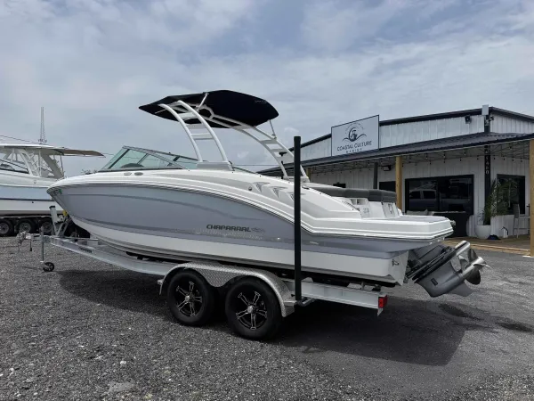 2023 Chaparral 23SSI