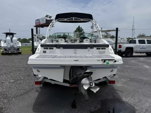 2023 Chaparral 23SSI