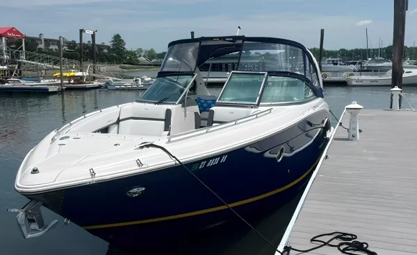 2016 Regal 3200 detail image 3