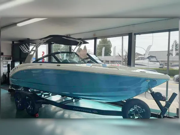 2026 Chaparral GT3 Surf Series0
