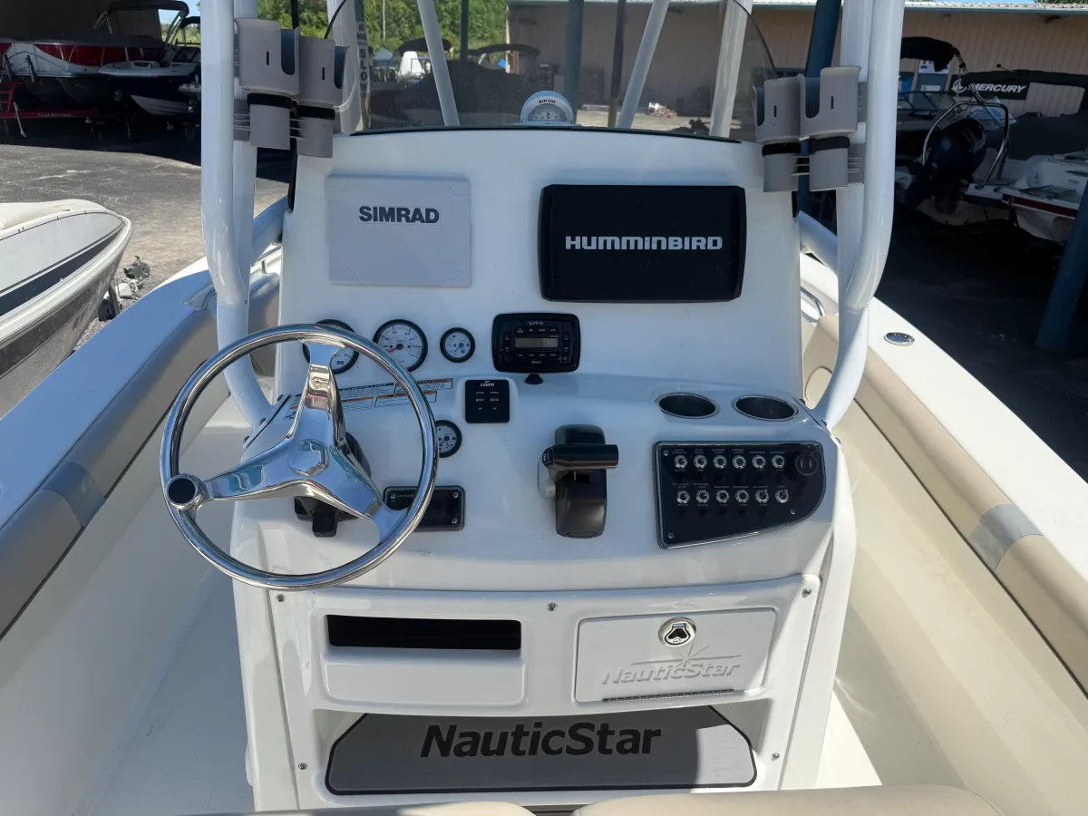 dummy-boat-img