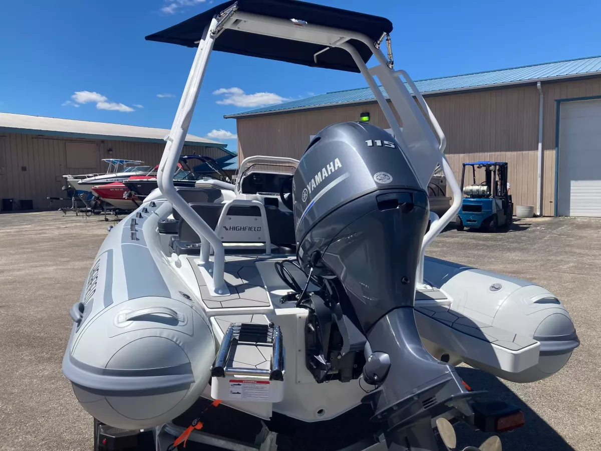 dummy-boat-img