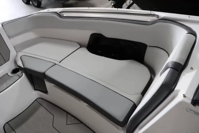 Boat Thumbnail 16