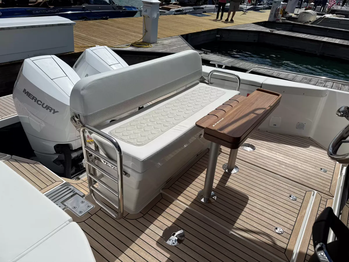 dummy-boat-img