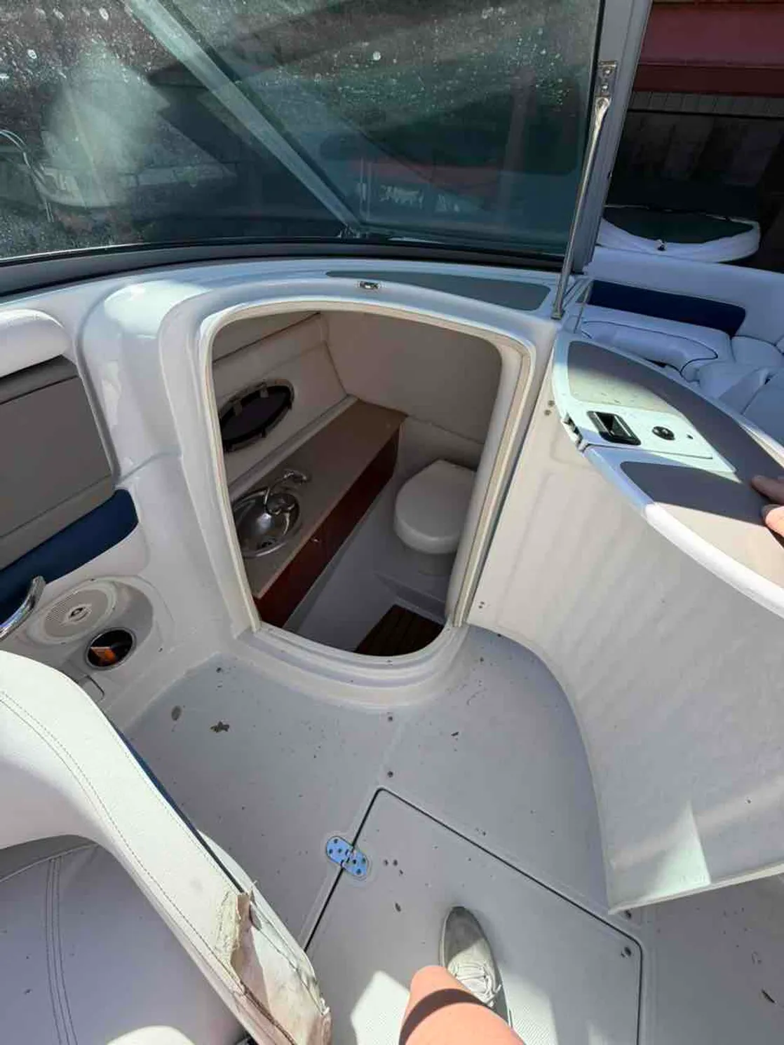 dummy-boat-img
