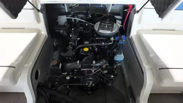 2013 Bayliner 185BR-32