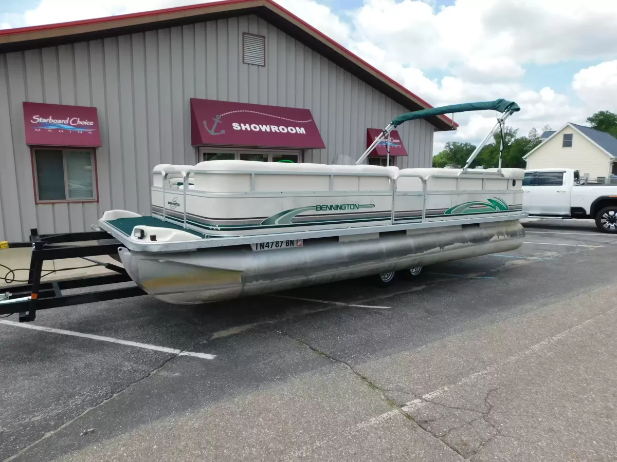dummy-boat-img