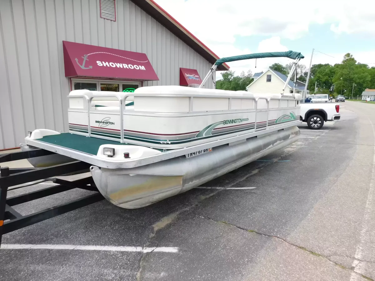 dummy-boat-img