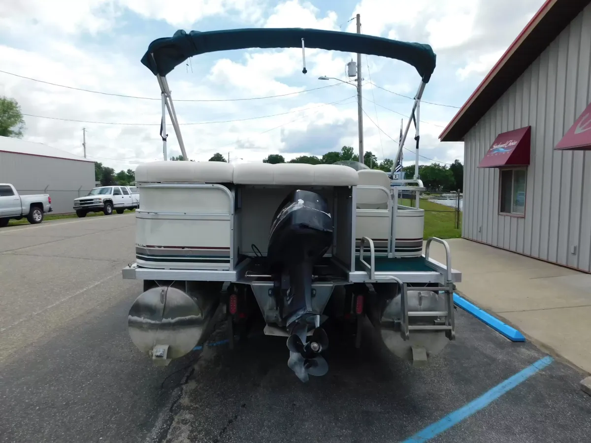 dummy-boat-img