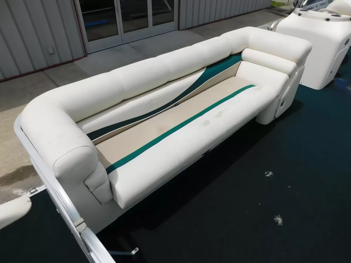 dummy-boat-img