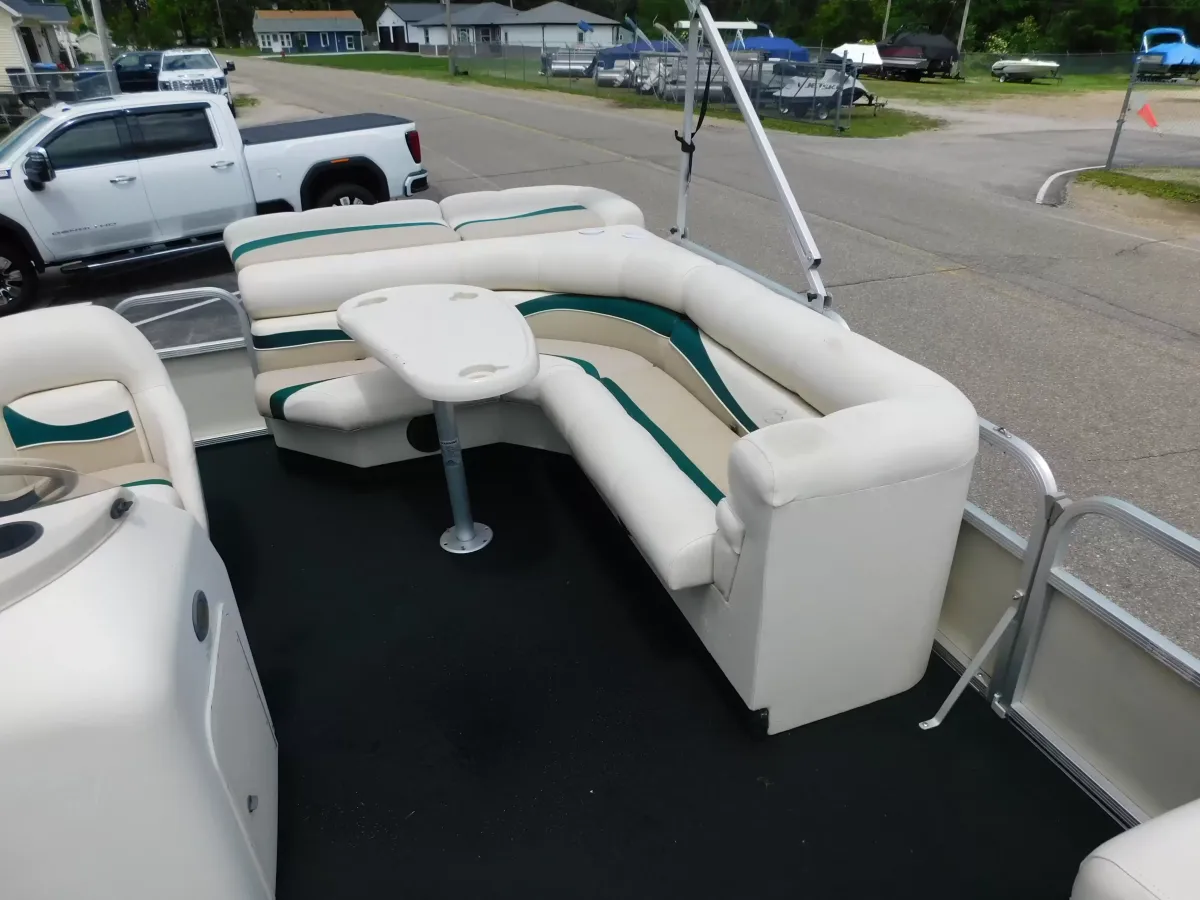 dummy-boat-img