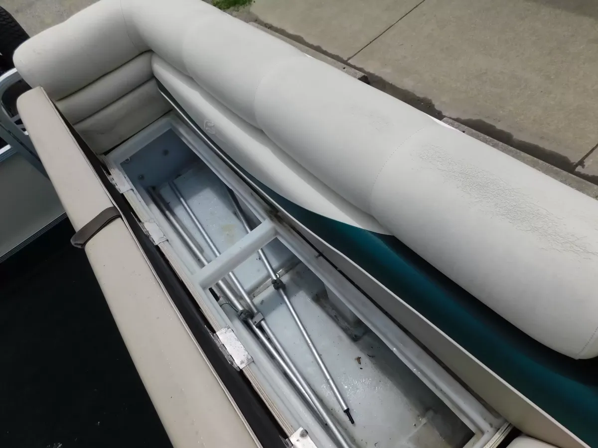 dummy-boat-img