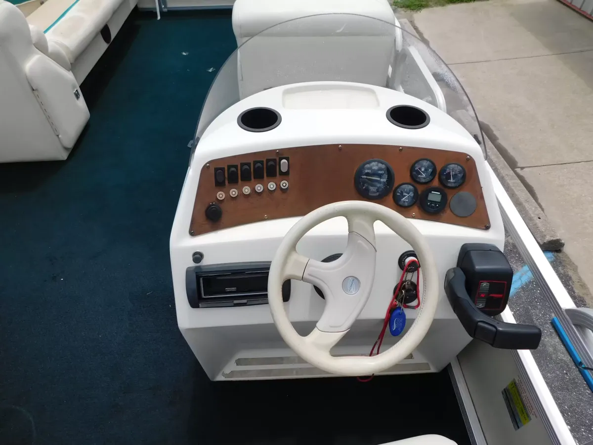 dummy-boat-img