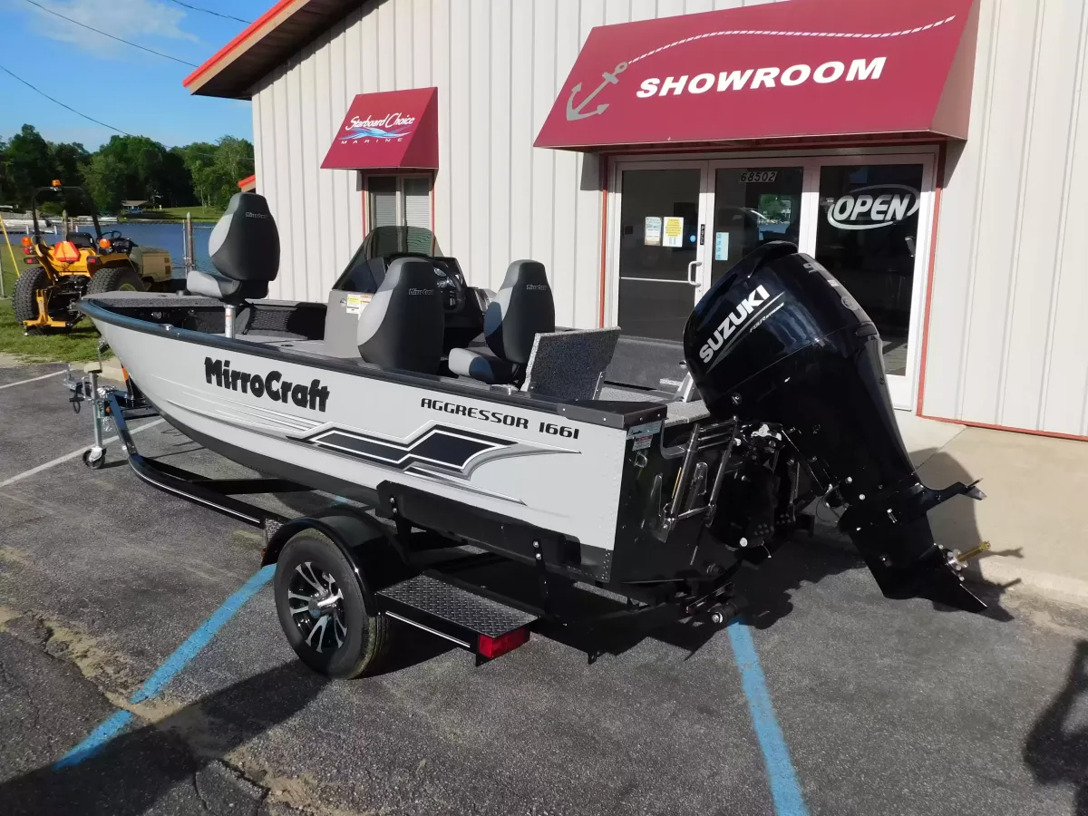 dummy-boat-img