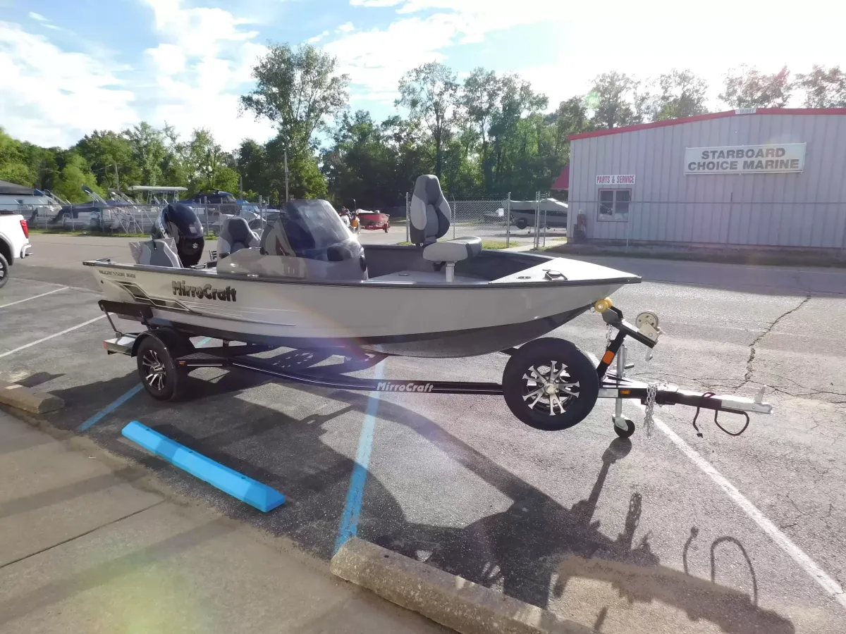 dummy-boat-img